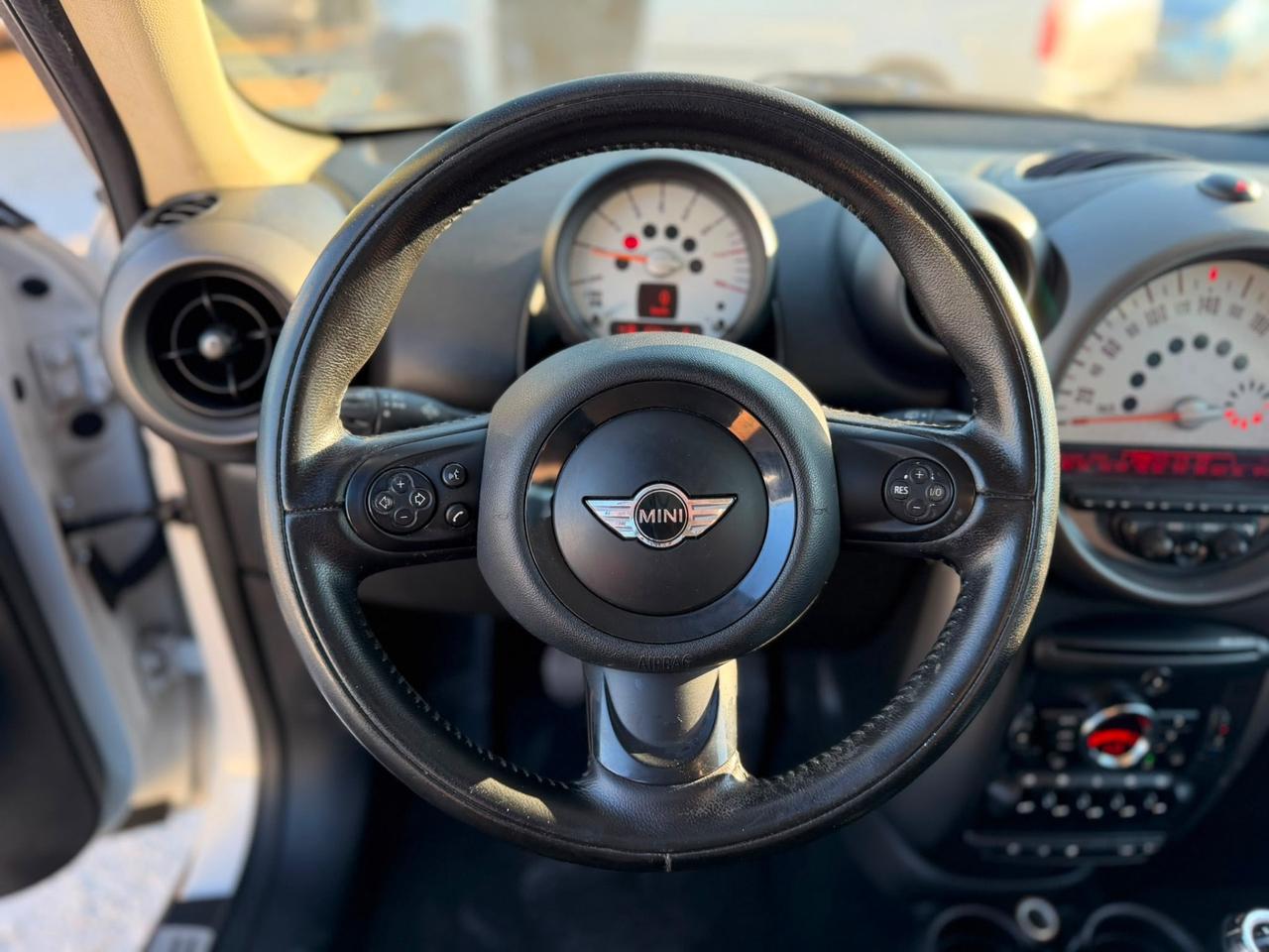 Mini One Countryman 1.6 NEOPATENTATI