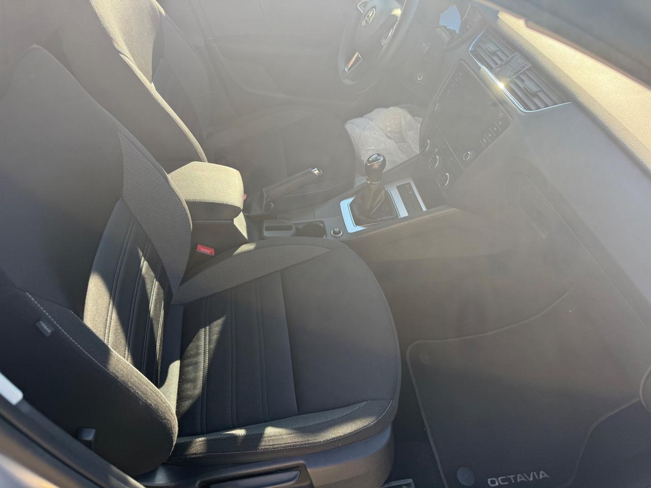 Skoda Octavia 1.6 TDI CR 115 CV DSG Wagon Executive