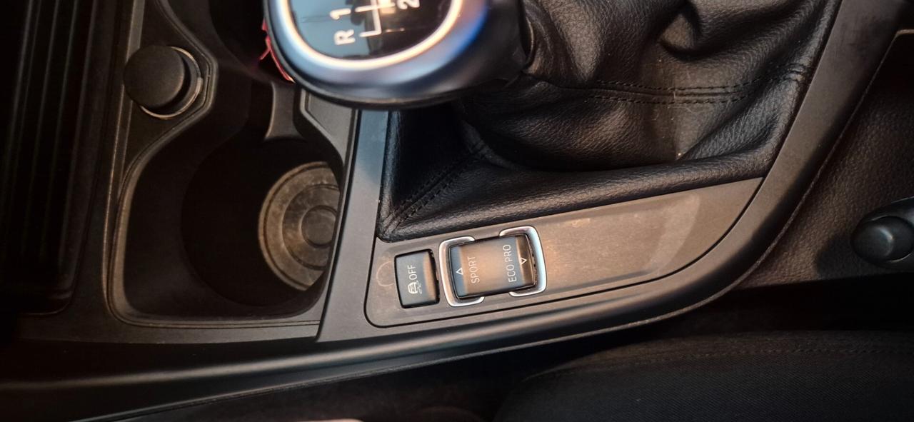 Bmw 114 114d 5p. Unique