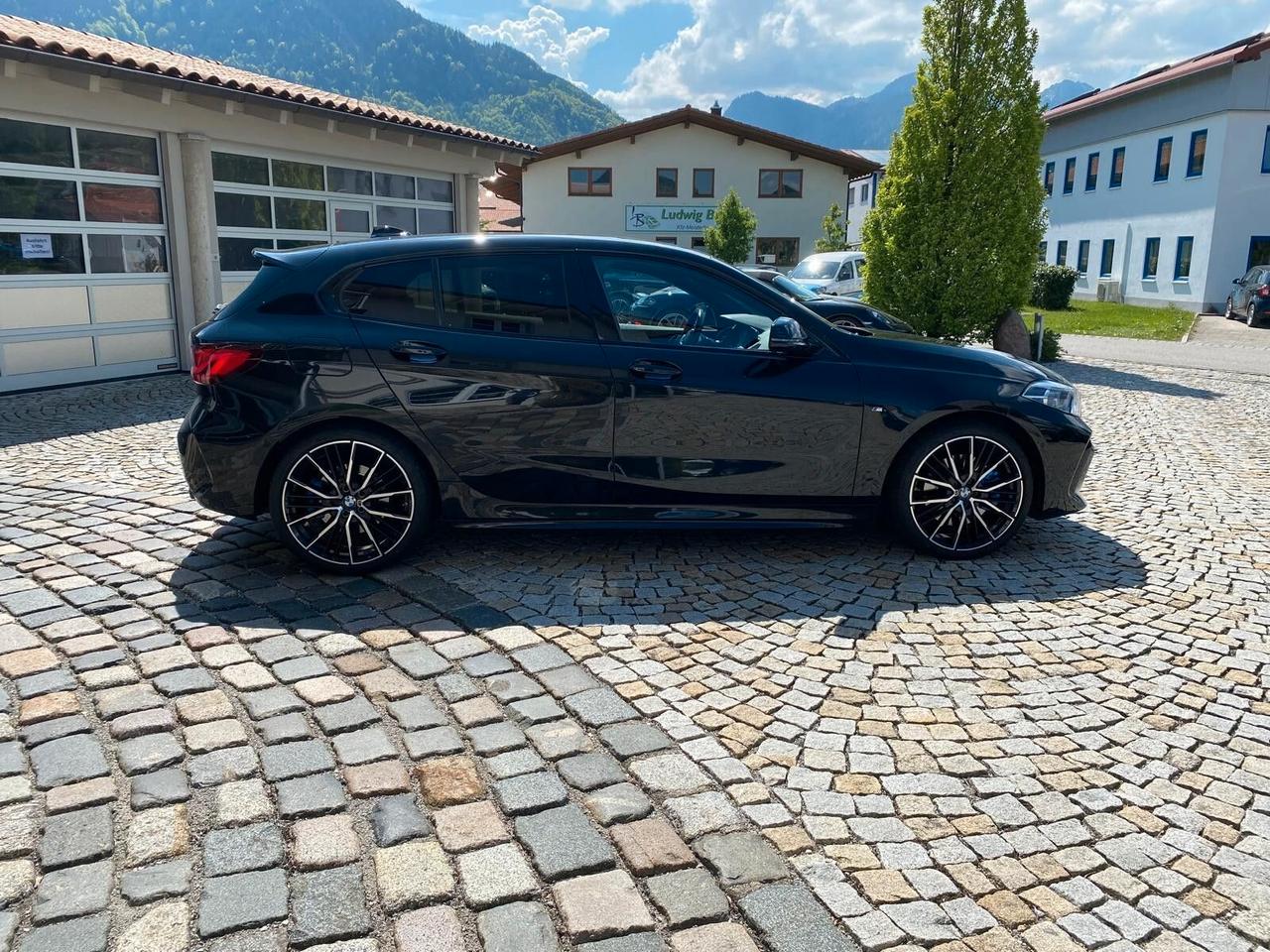 Bmw 120 120d xDrive 5p. Msport 19"