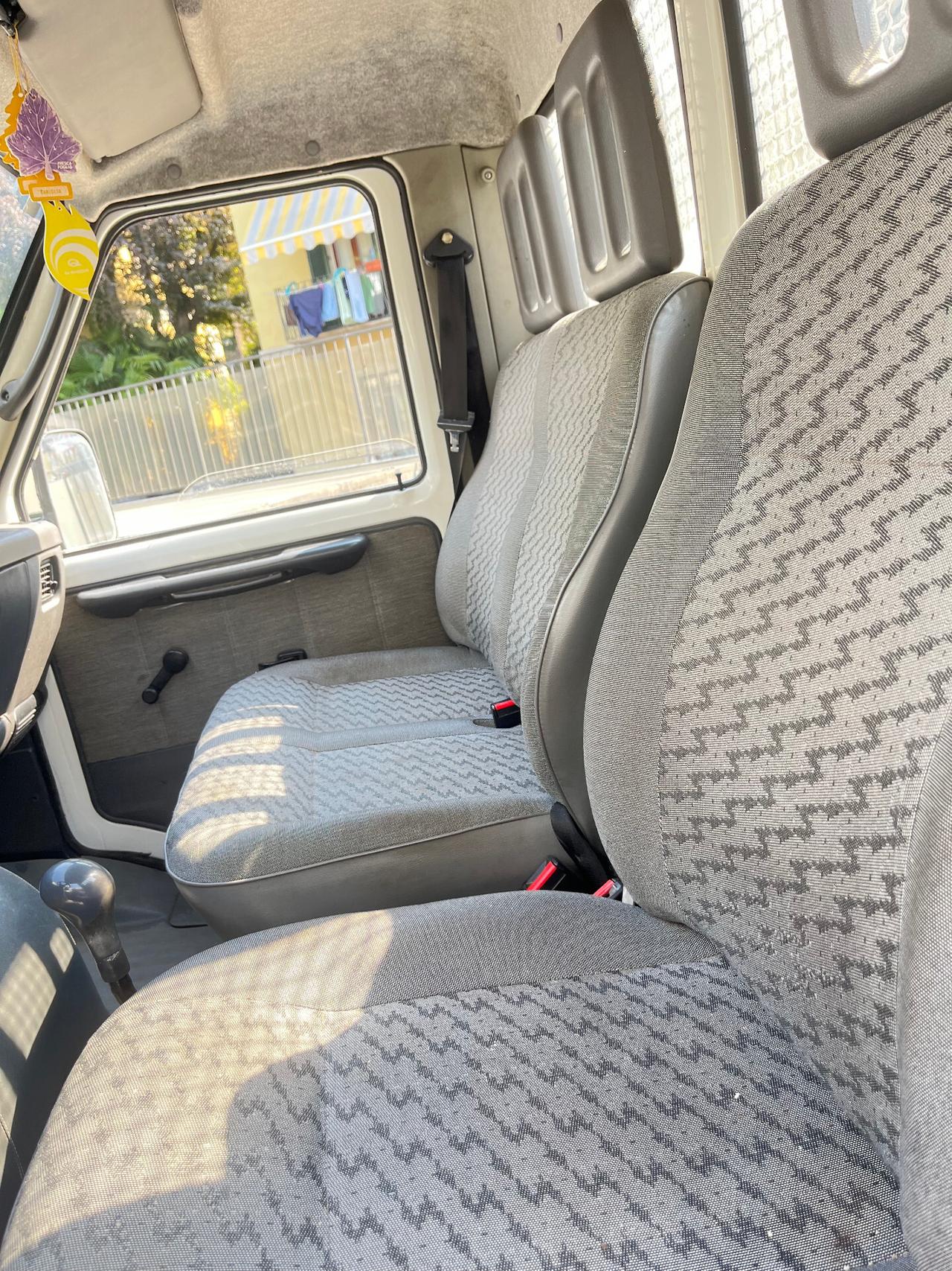 DAEWOO LUBLIN 2.4 TD - RIBALTABILE TRILATERALE - PORTATA 950 KG. - AUTOCARRO 3 POSTI