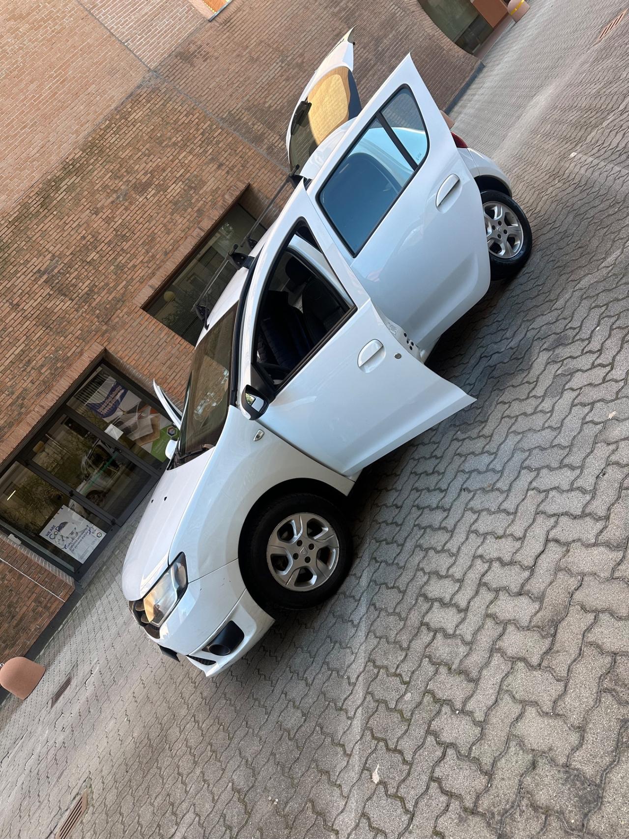 Dacia Sandero 1.2 GPL 75CV Ambiance