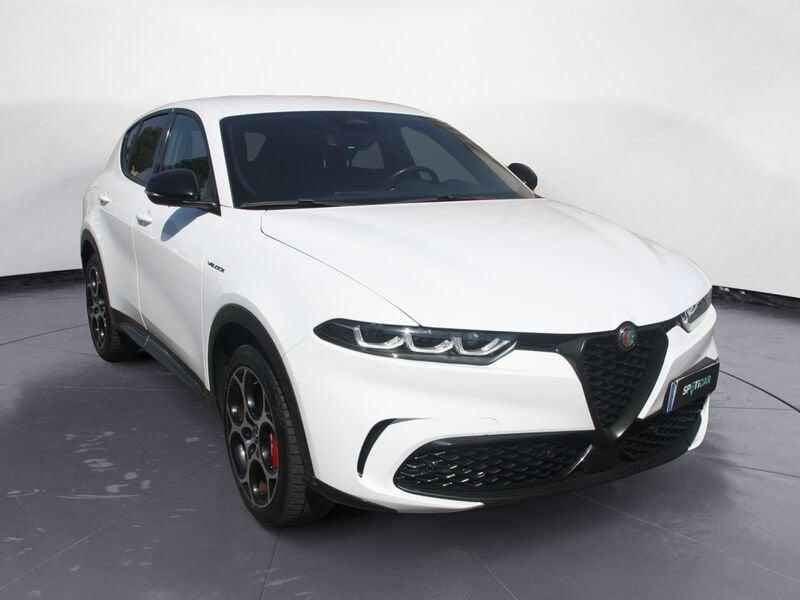 Alfa Romeo Tonale 1.3 280cv Plug in Hybrid AT6 Veloce Q4