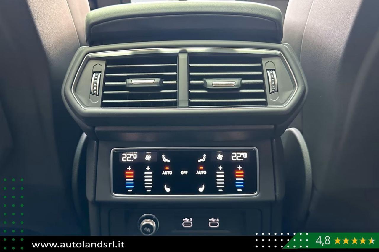 LAMBORGHINI Urus 4.0 S Iva esposta