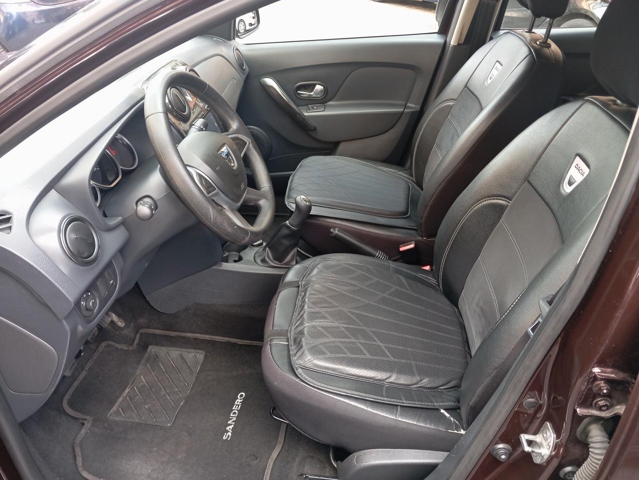 Dacia Sandero 1.5 dCi Lauréate offerta del mese