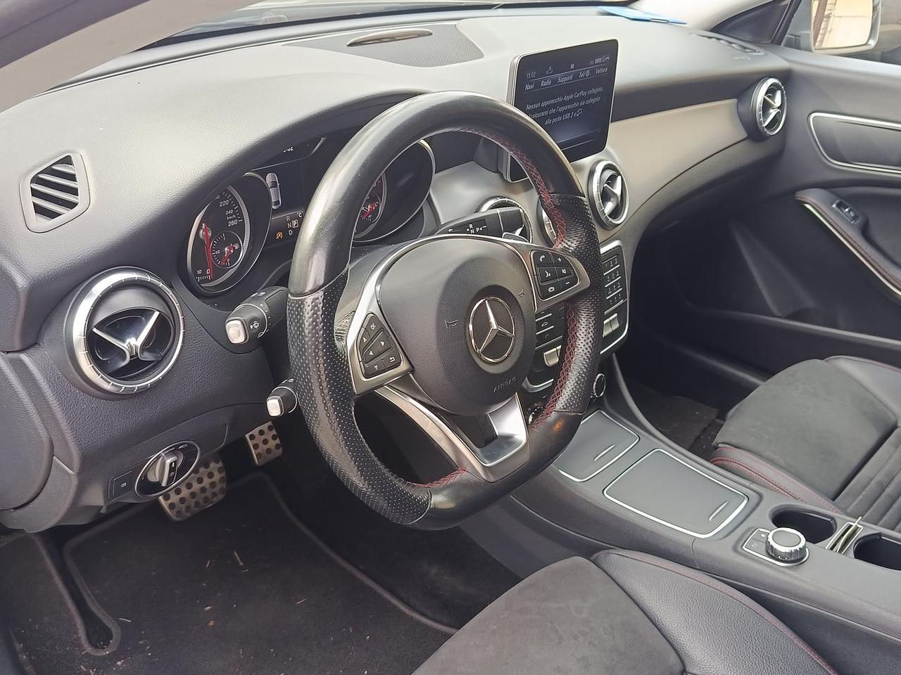 Mercedes-Benz CLA 200 Business Line CLA 200 #9325