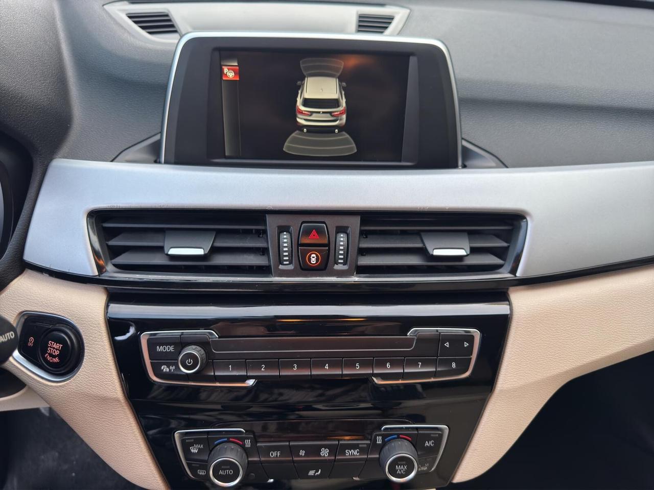 Bmw X1 x-drive18d Advantage automatica 2016