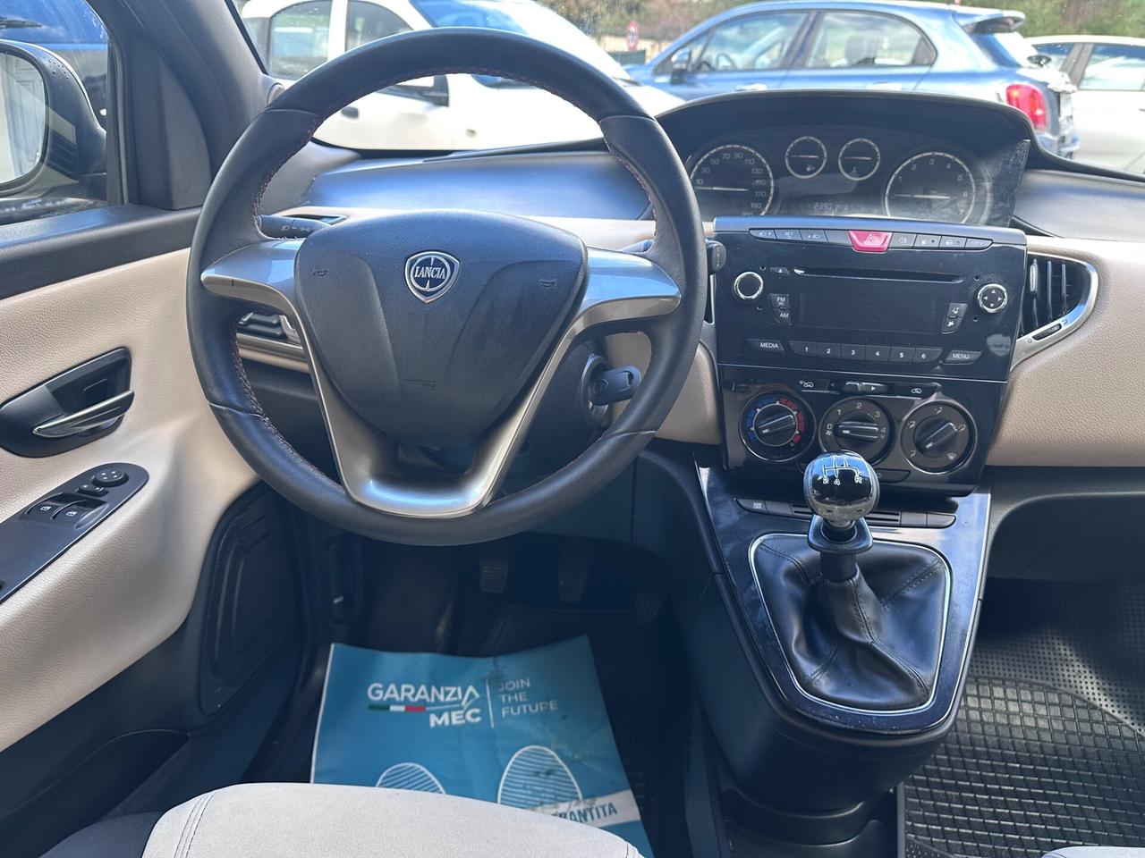 Lancia Ypsilon 1.2 69 CV 5 porte GPL Ecochic Gold