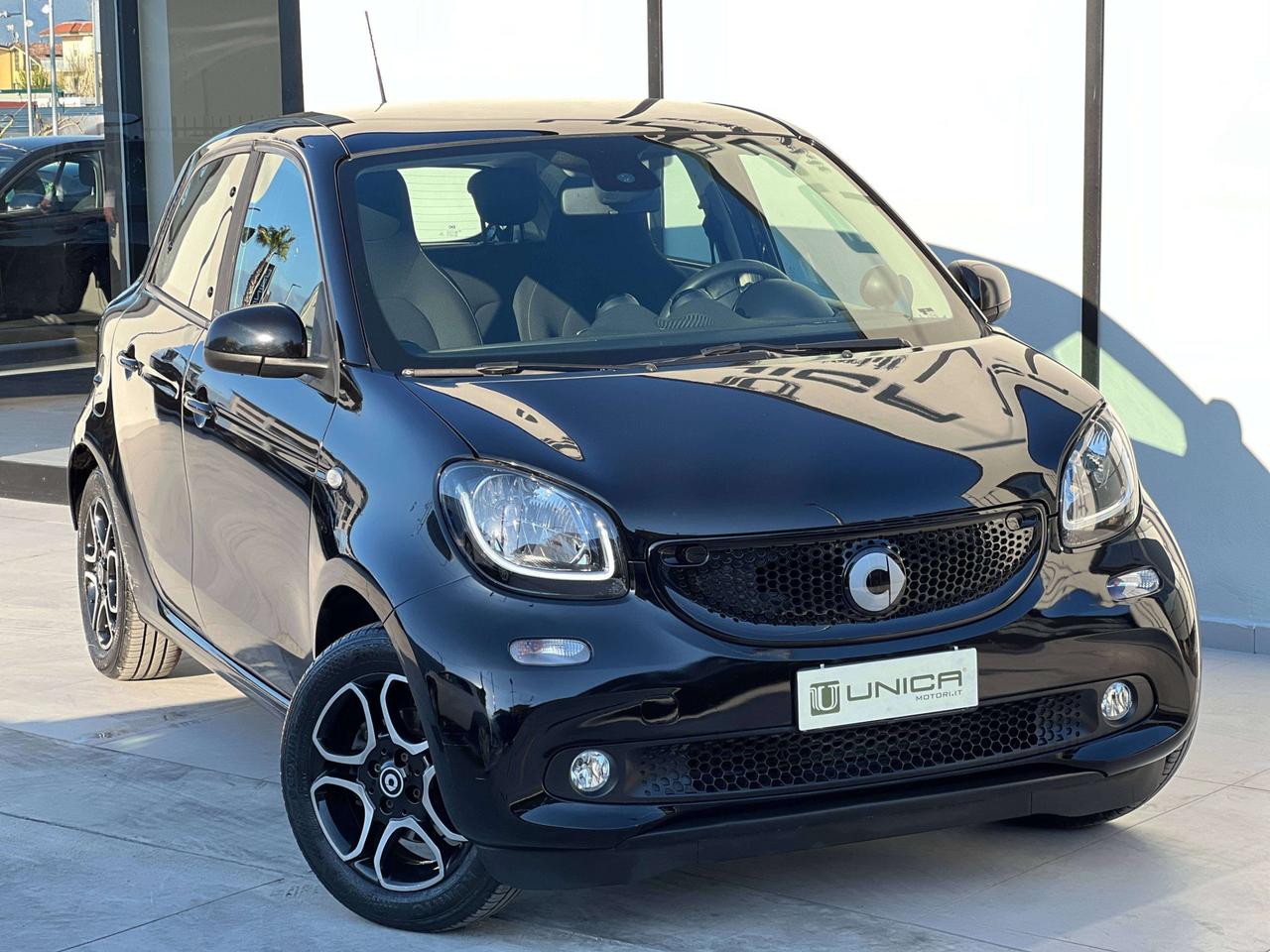 smart forFour 0.9 t Passion 90cv twinamic my19 TETTO