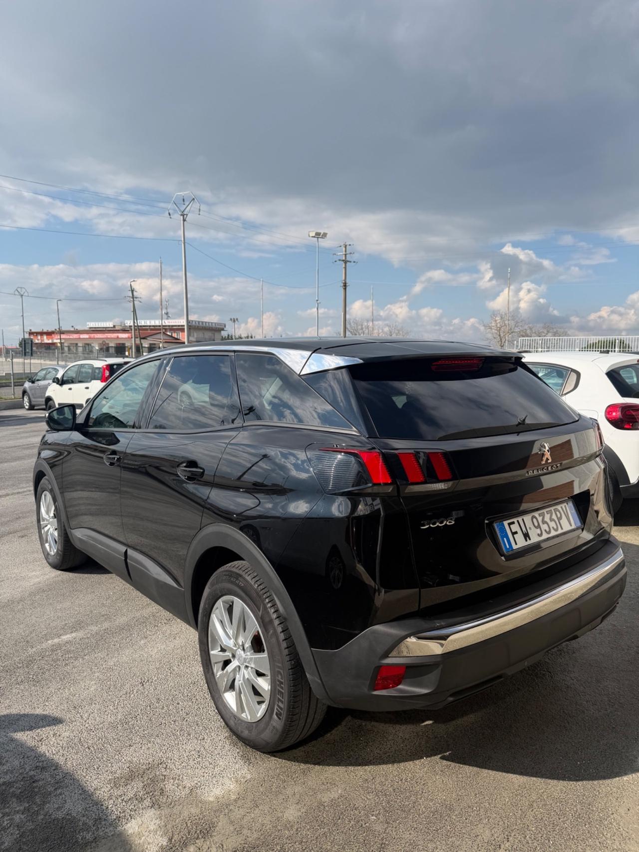 Peugeot 3008 BlueHDi 130 S&S Business