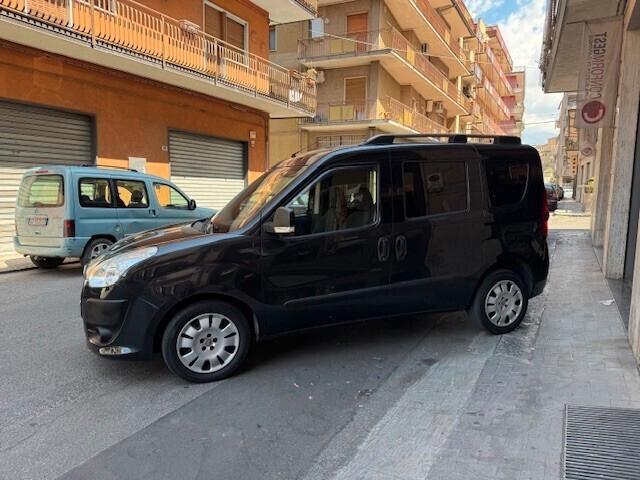 Fiat Doblo 2.0 MJT 16V Dynamic 7 Posti