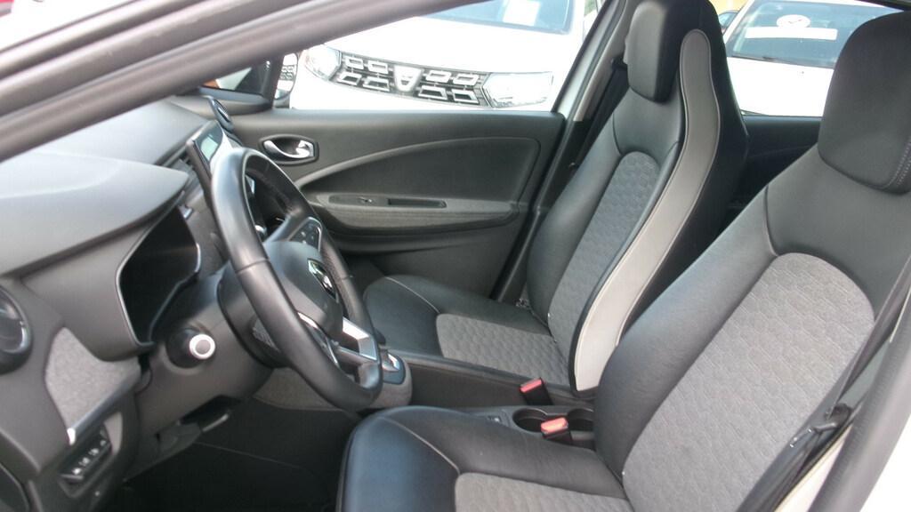 Renault Zoe Intens R135 e-shifter
