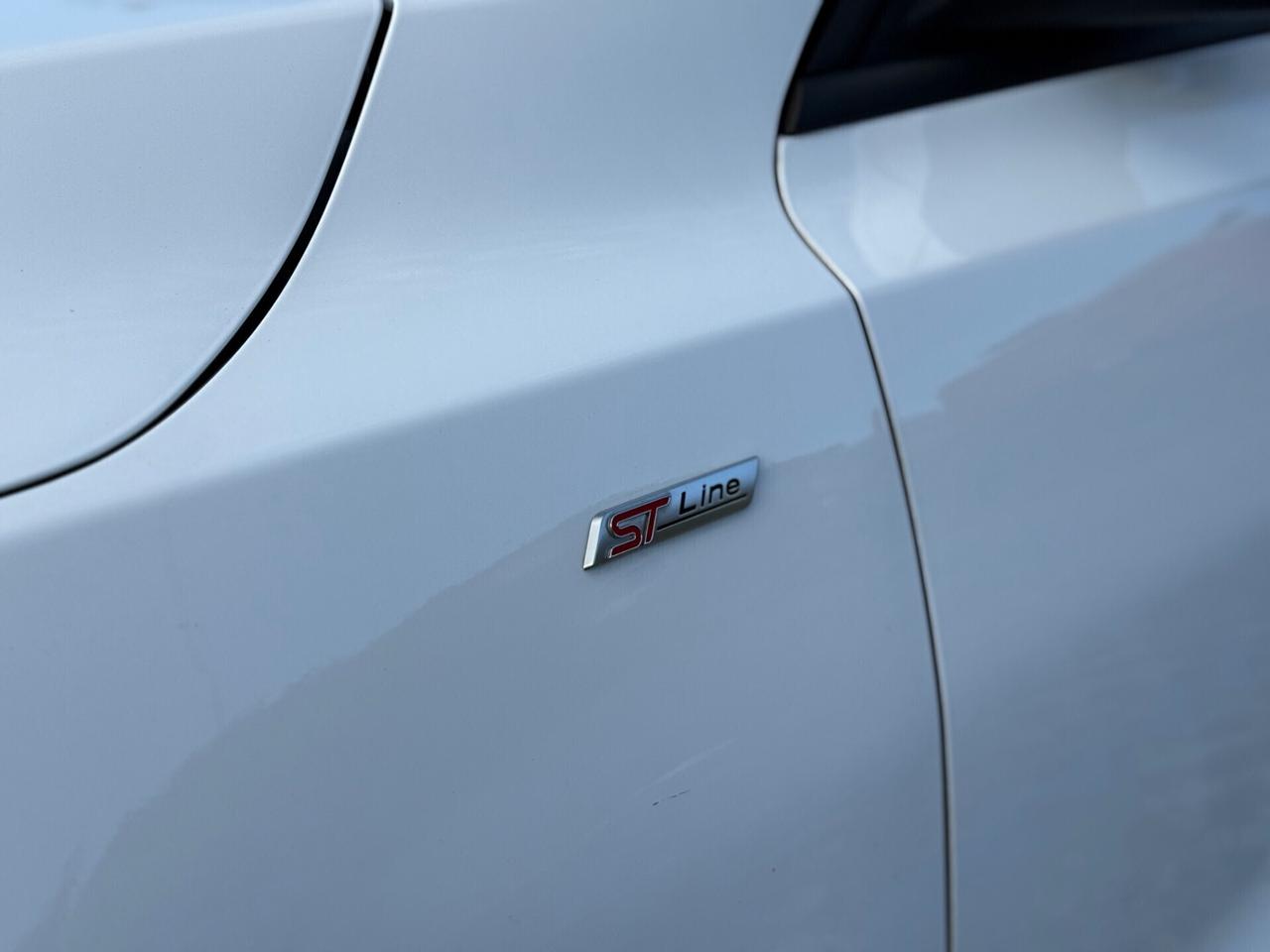 FORD Focus ST-Line 2023 1.5 EcoBlue 115CV