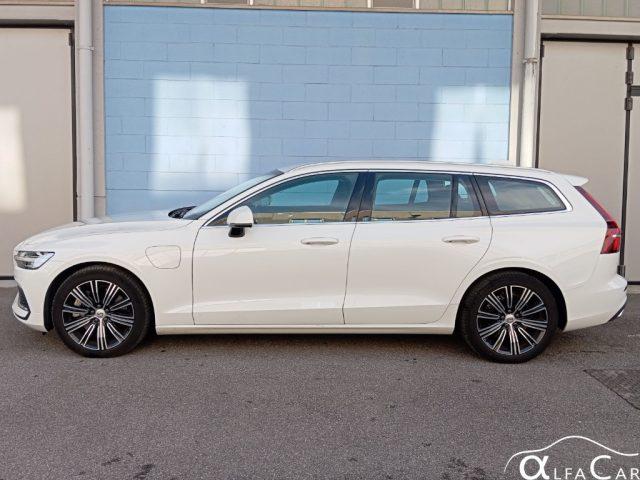 VOLVO V60 T6 Recharge AWD Plug-in Hybrid Inscription Express