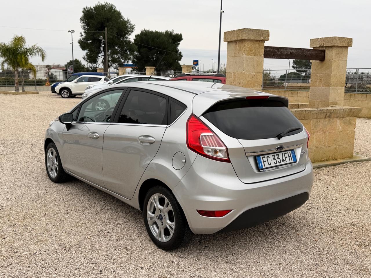 Ford Fiesta 1.5 TDCi 75CV 5 porte Titanium