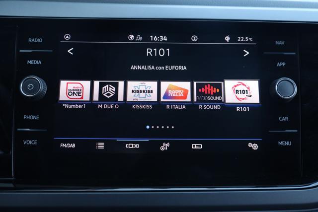 VOLKSWAGEN Taigo 1.0 TSI R-Line