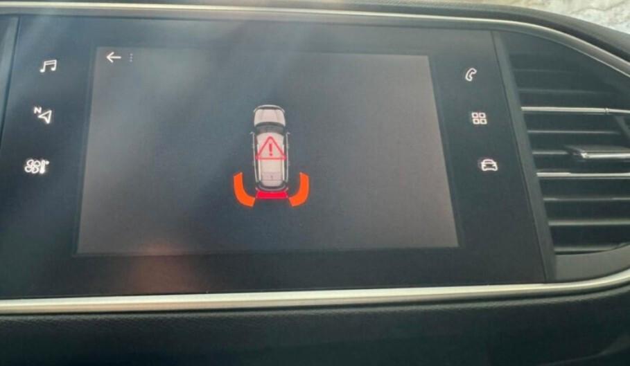 Peugeot 308 BlueHDi 130 S&S EAT8 SW Business Aut.