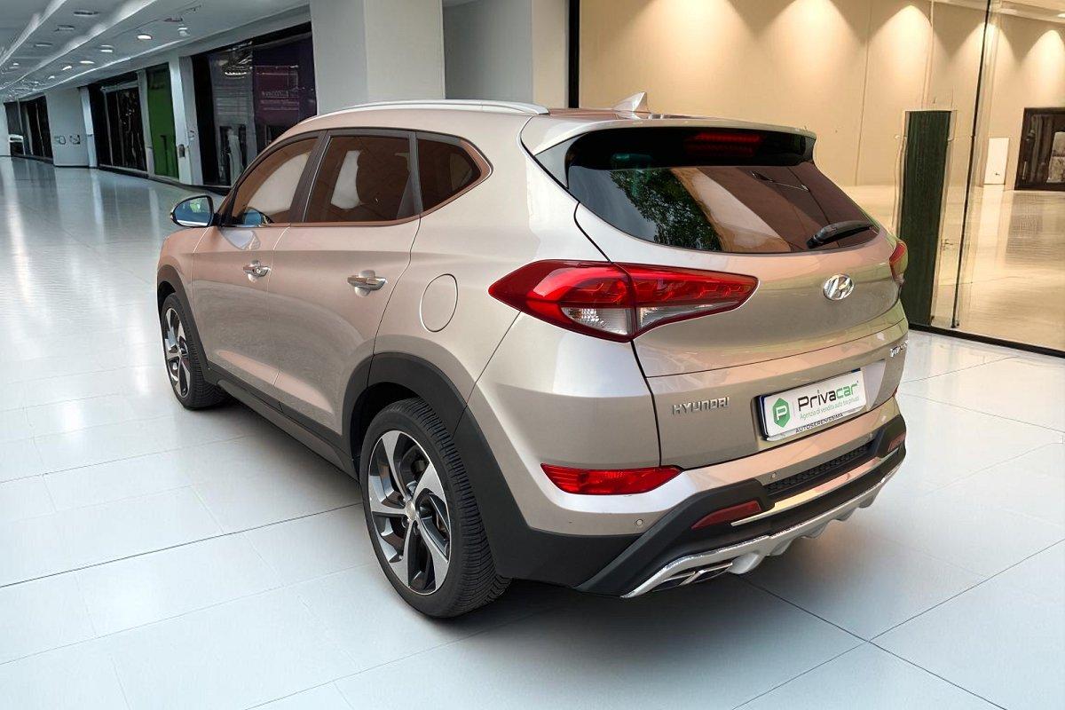 HYUNDAI Tucson 1.7 CRDi DCT XPossible