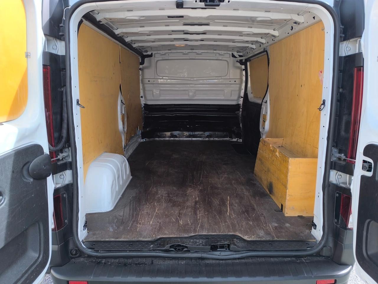 Renault Trafic 3 POSTI 1.6 dCi 125CV S&S Ice 2018