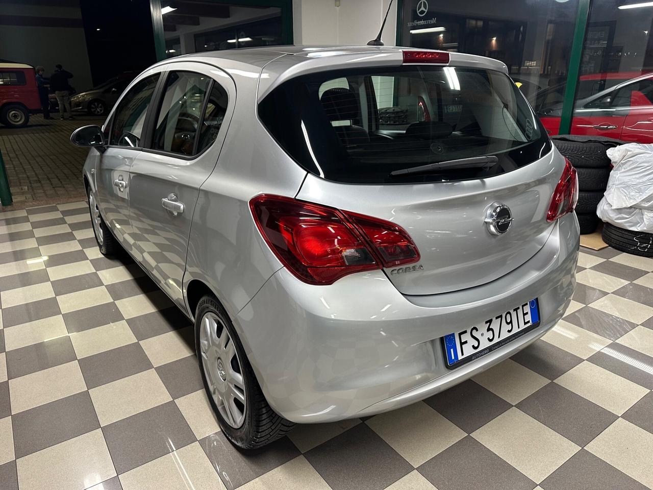 Opel Corsa 1.2 5 porte Advance