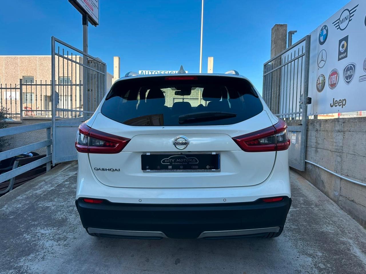 Nissan Qashqai 1.2 DIG-T N-Connecta