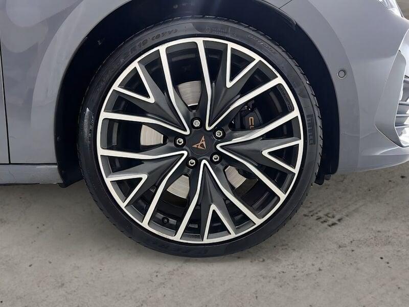 Cupra Leon Leon Sportstourer 1.5 Hybrid 150 CV DSG