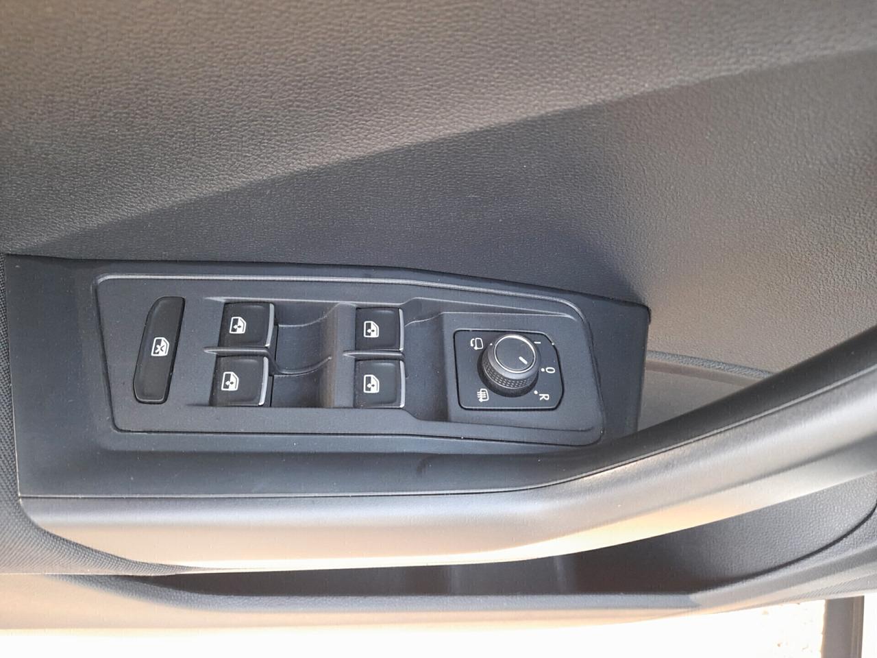 Volkswagen T-Roc 1.6 TDI SCR BlueMotion ANNO2020