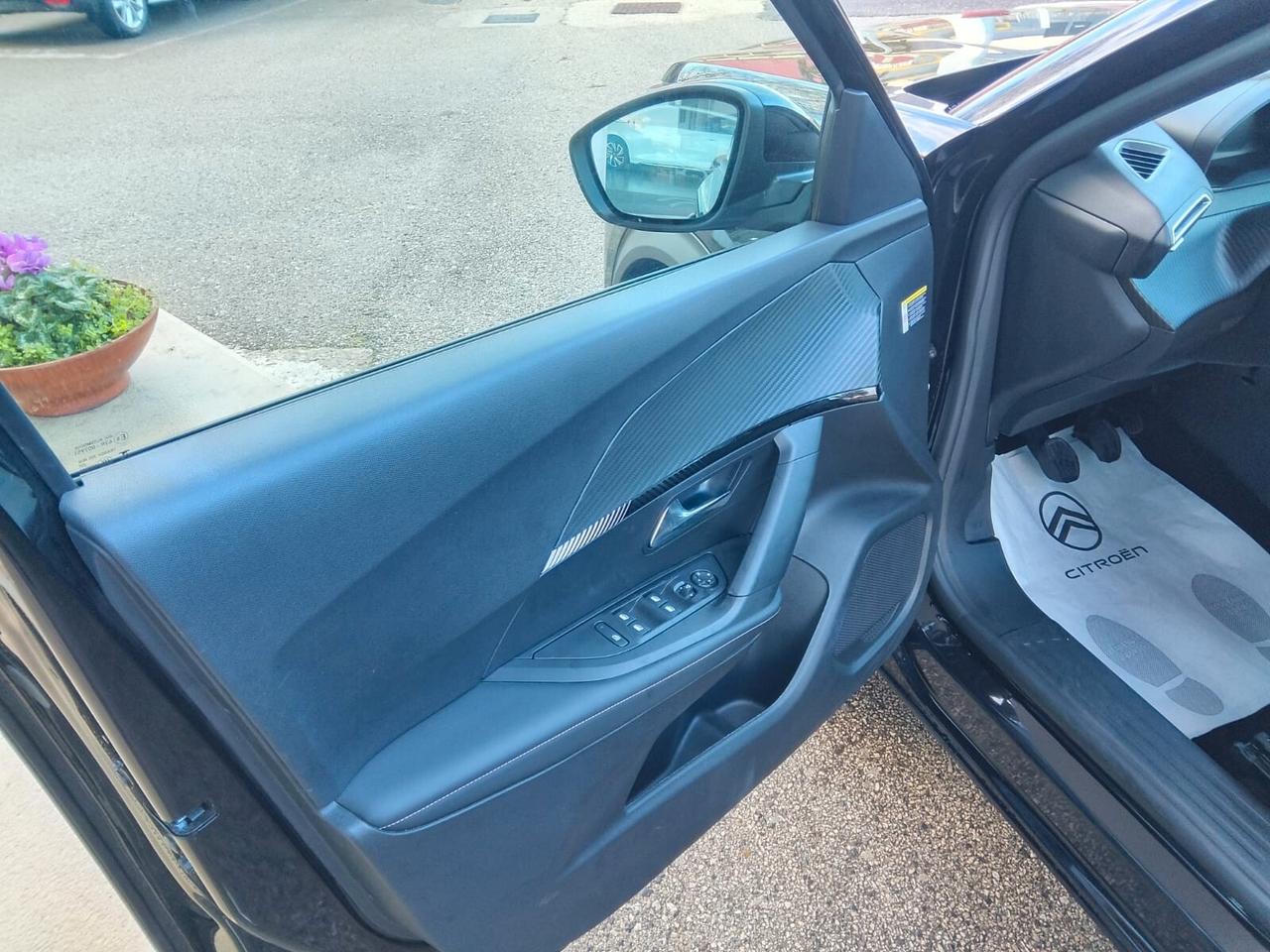 Peugeot 2008 PureTech 100 S&S Allure