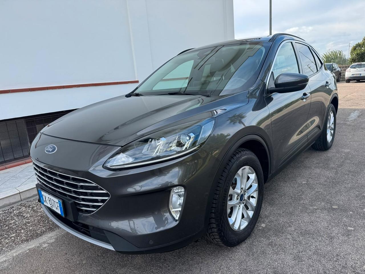 Ford Kuga 1.5TDCI Titanium AUTOCARRO N1