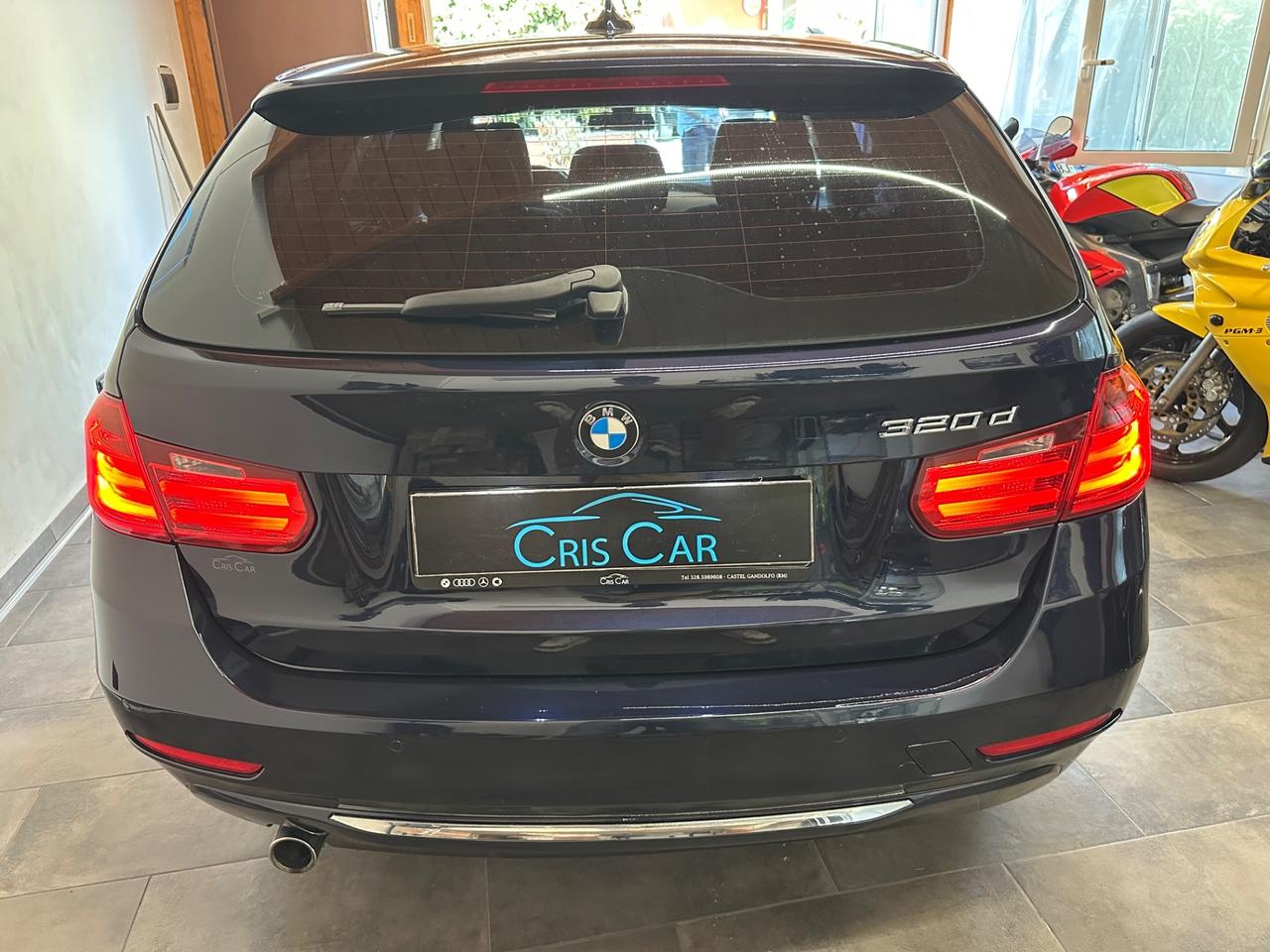 Bmw 320d Touring - distribuzione nuova - GARANZIA