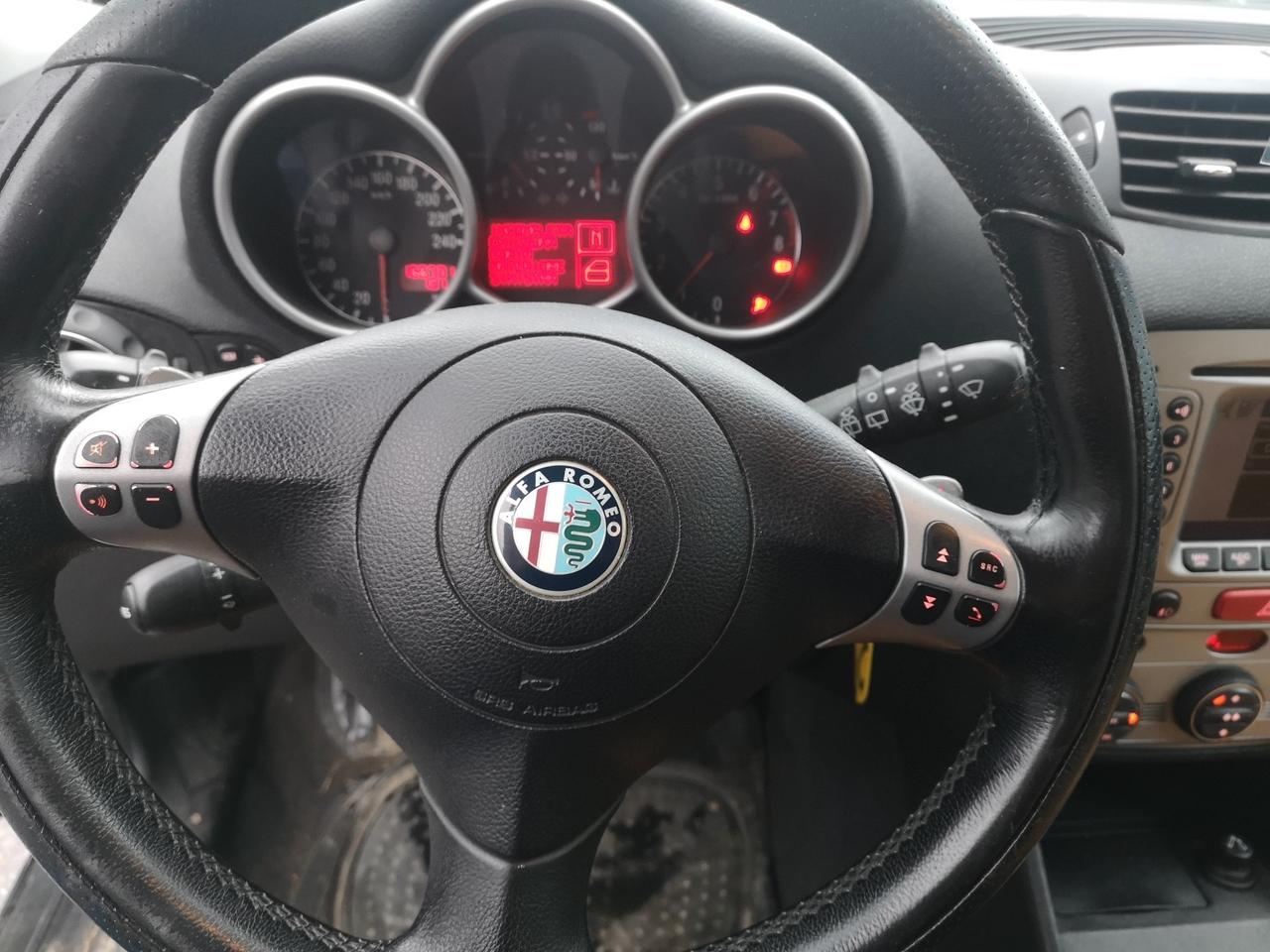 ALFA ROMEO 147 2.0cc 150CV BENZINA AUTO