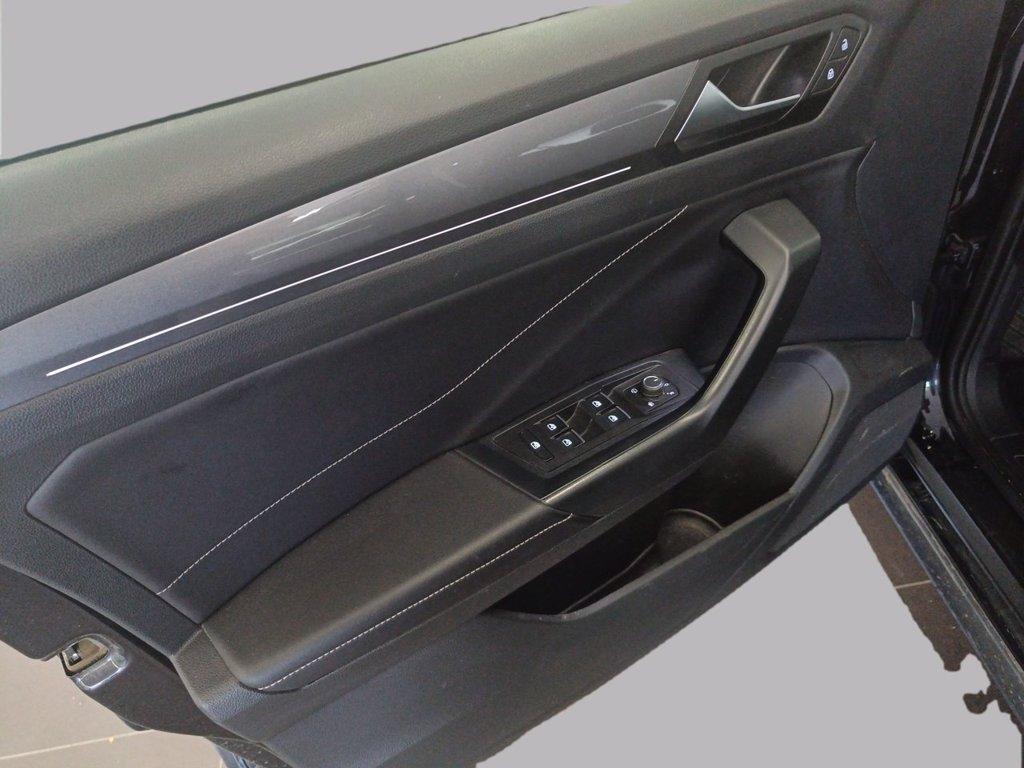 VOLKSWAGEN T-roc 1.0 tsi style 110cv del 2023
