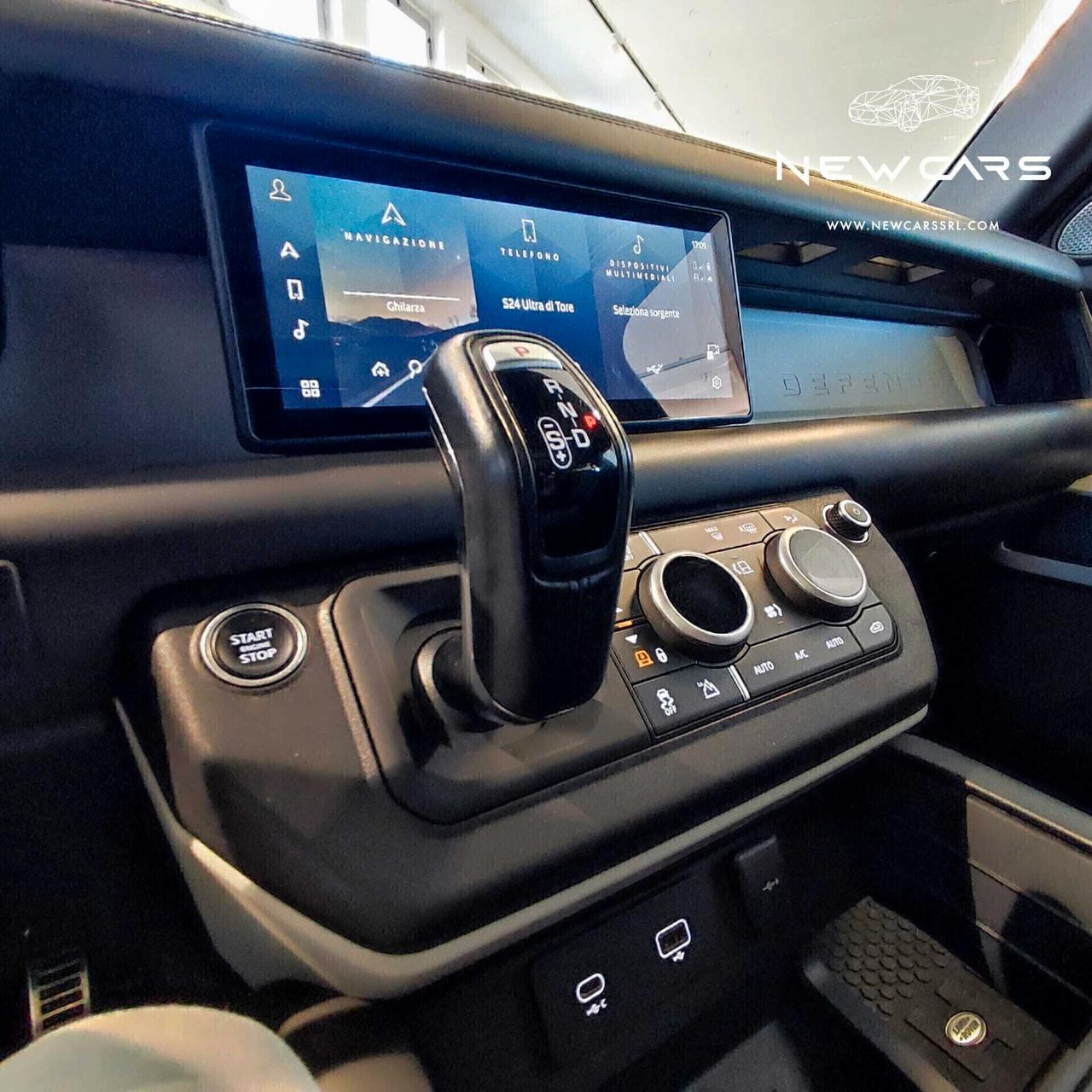 Land Rover Defender D6 HSE AWD AUTOMATICO SPORT UTI