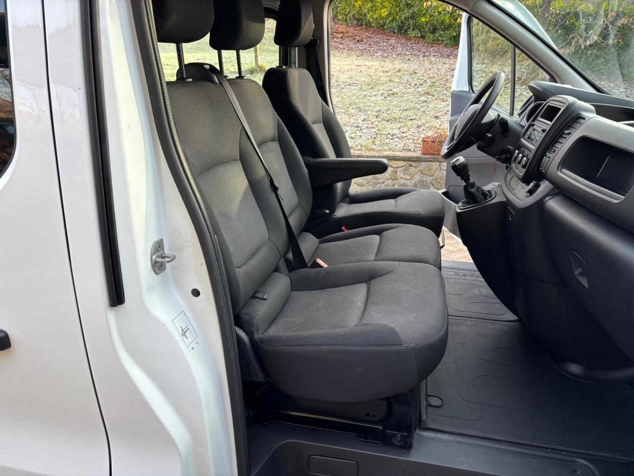 Renault Trafic T27 2.0 dCi 120CV 6 POSTI - 05/2021