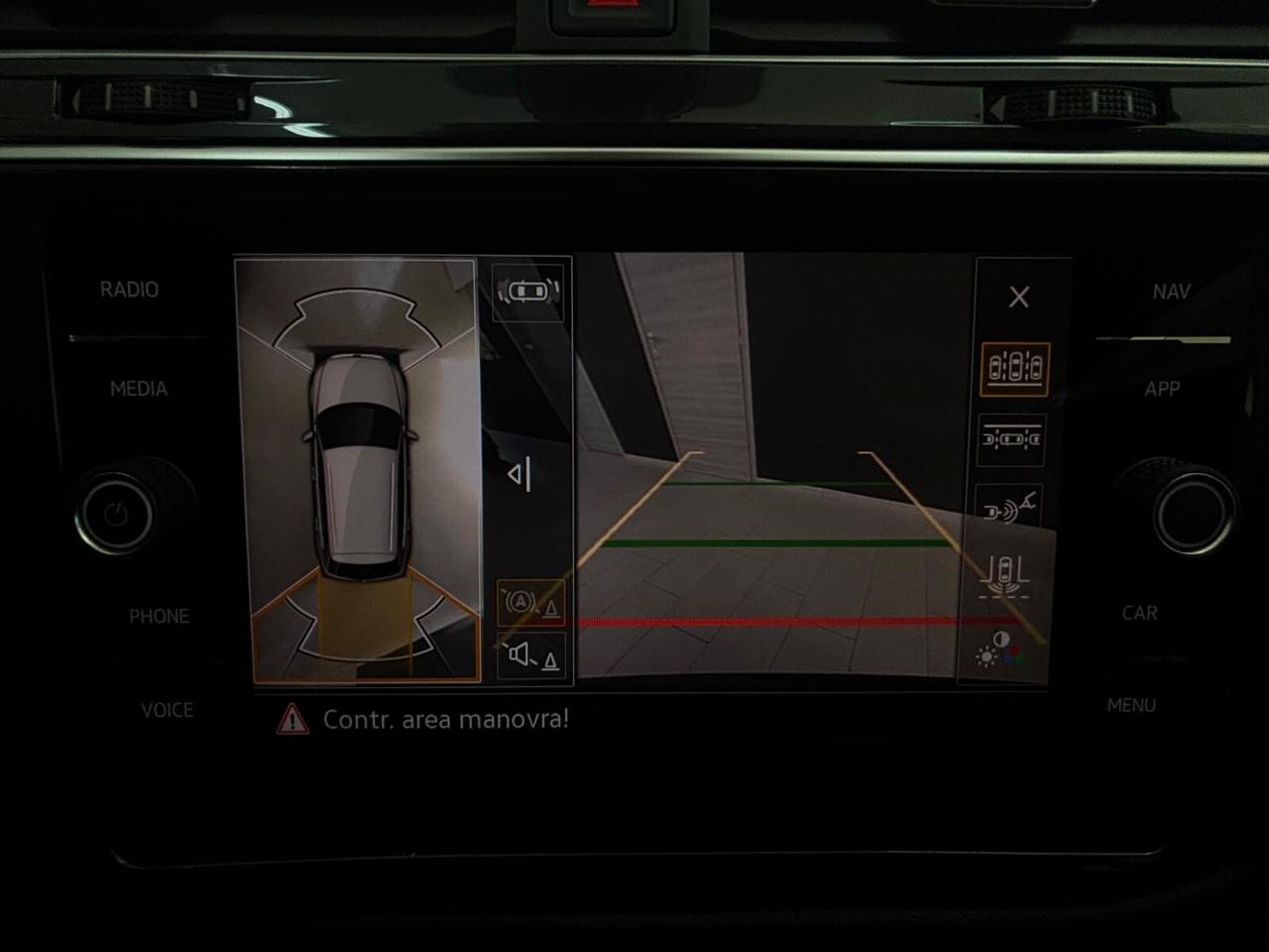 Volkswagen Tiguan 2.0 TDI 150 CV SCR DSG R-Line