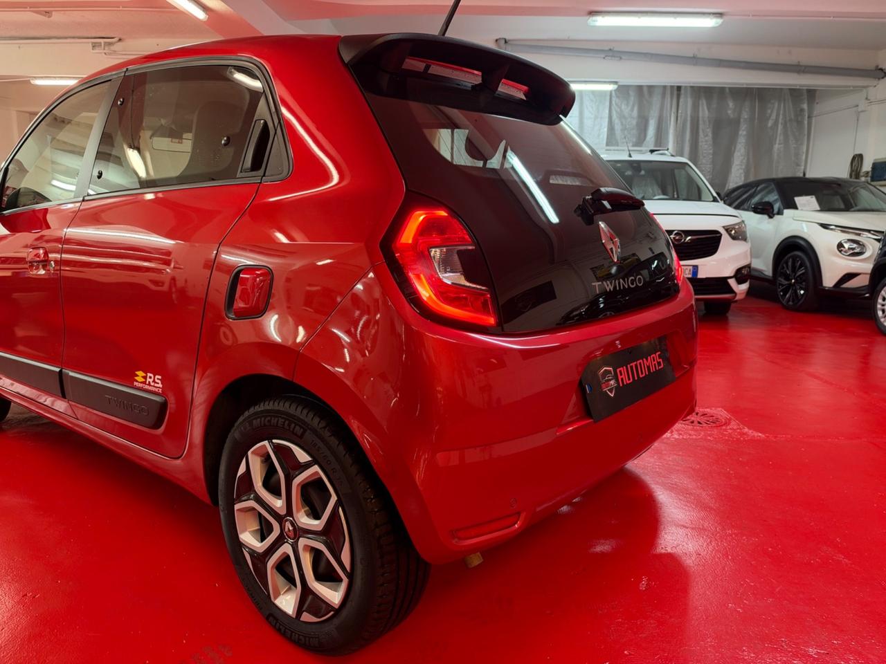 Renault Twingo SCe 65 CV Intens km15000