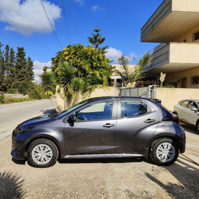 TOYOTA Yaris 1.0 Business