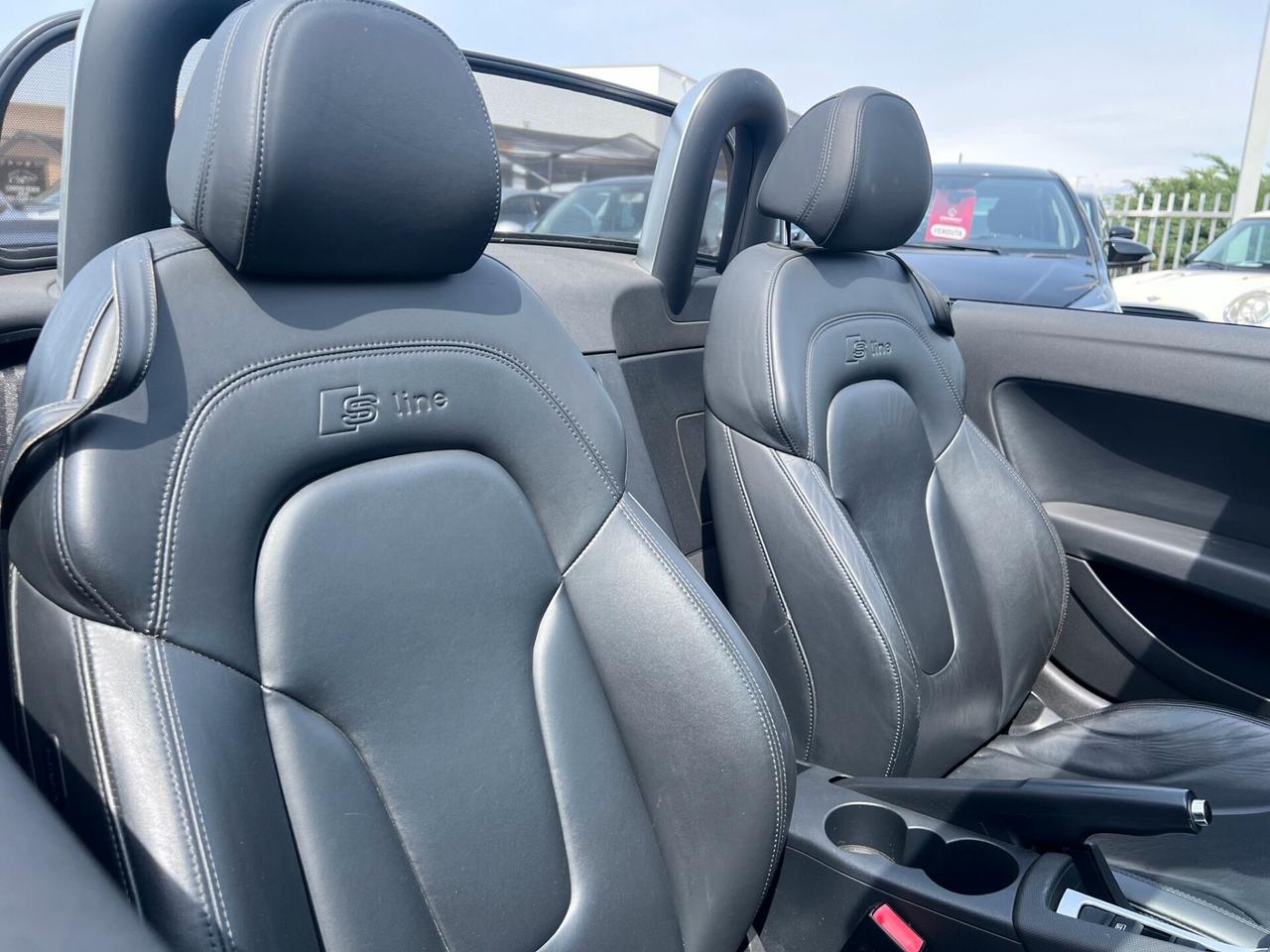 Audi TT Roadster 2.0 TFSI quattro S tronic