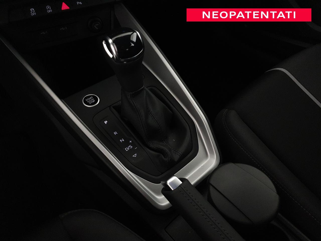 Allstreet 30TFSI 116CV S tronic Identity Contrast