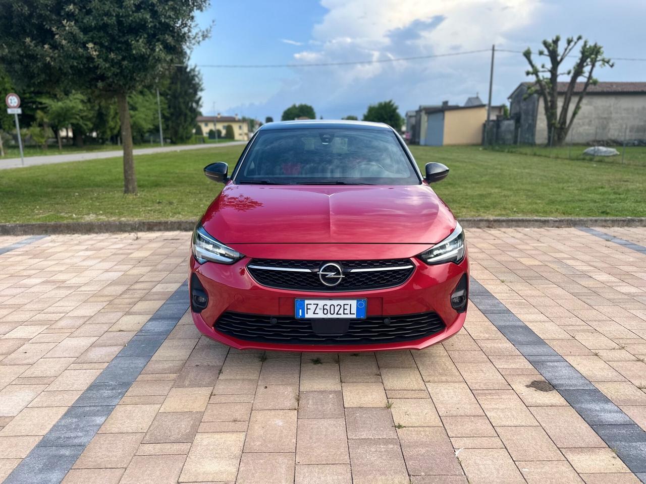 Opel Corsa 1.5 D 100 CV GS Line NEOPATENTATI