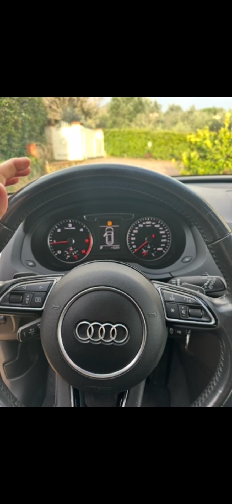 Audi Q3 2.0 TDI 150 CV quattro S tronic Business