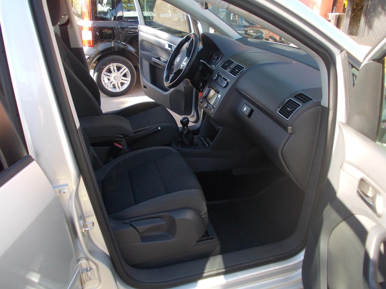 Volkswagen Touran 1.6 TDI 7posti