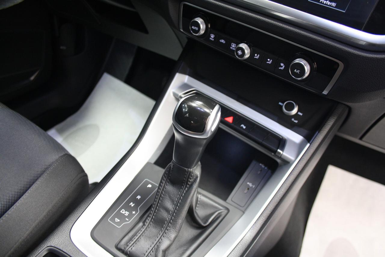 AUDI Q3 SPORTBACK 35 TDI S TRONIC BUSINESS PLUS