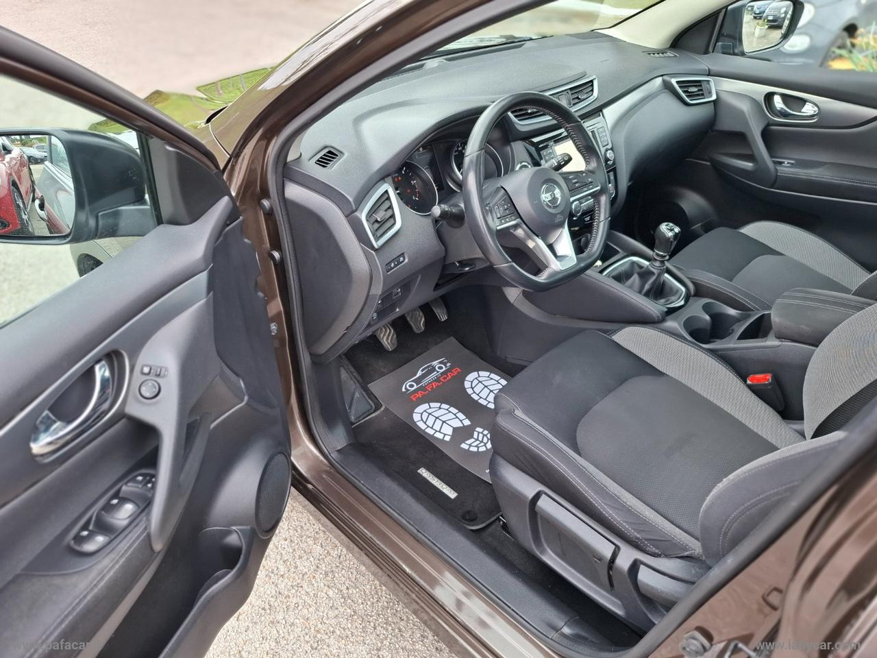 NISSAN Qashqai 1.5 dCi N-Connecta