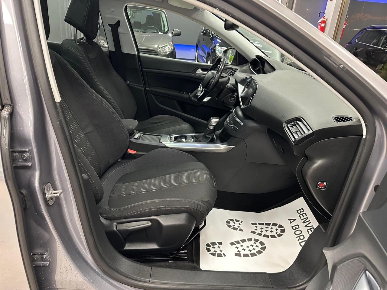 Peugeot 308 BlueHDi 120 S&S EAT6 SW Allure