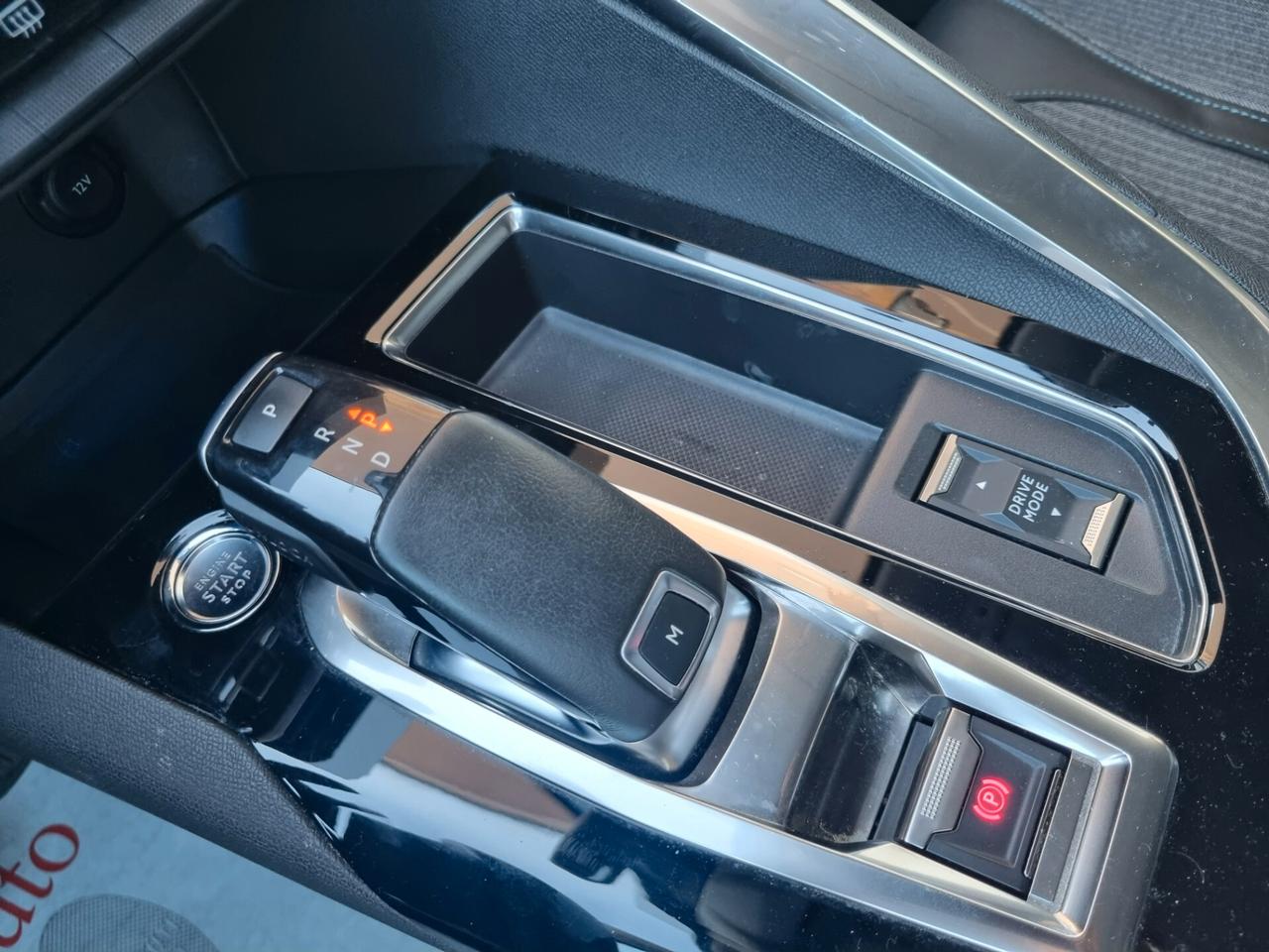 Peugeot 5008 BlueHDi 130 S&S Allure