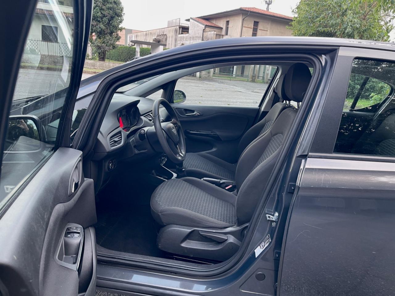 Opel Corsa 1.4 90CV GPL Tech 5 porte Innovation per Neopatentati 2017