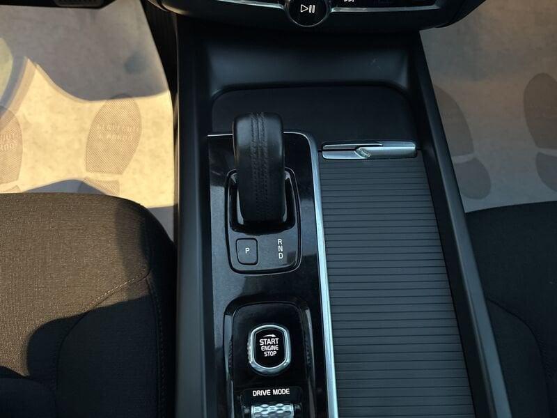 Volvo XC60 XC60 B4 D Business Plus AWD