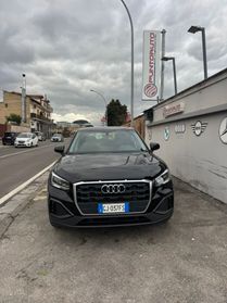 Audi Q2 35 TFSI S tronic Identity Black