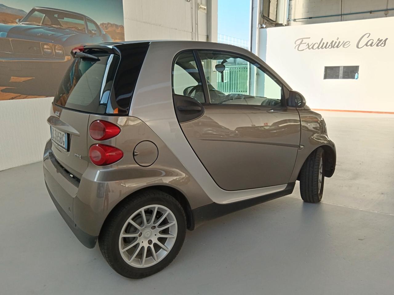 Smart ForTwo 1000 52 kW MHD coupé passion